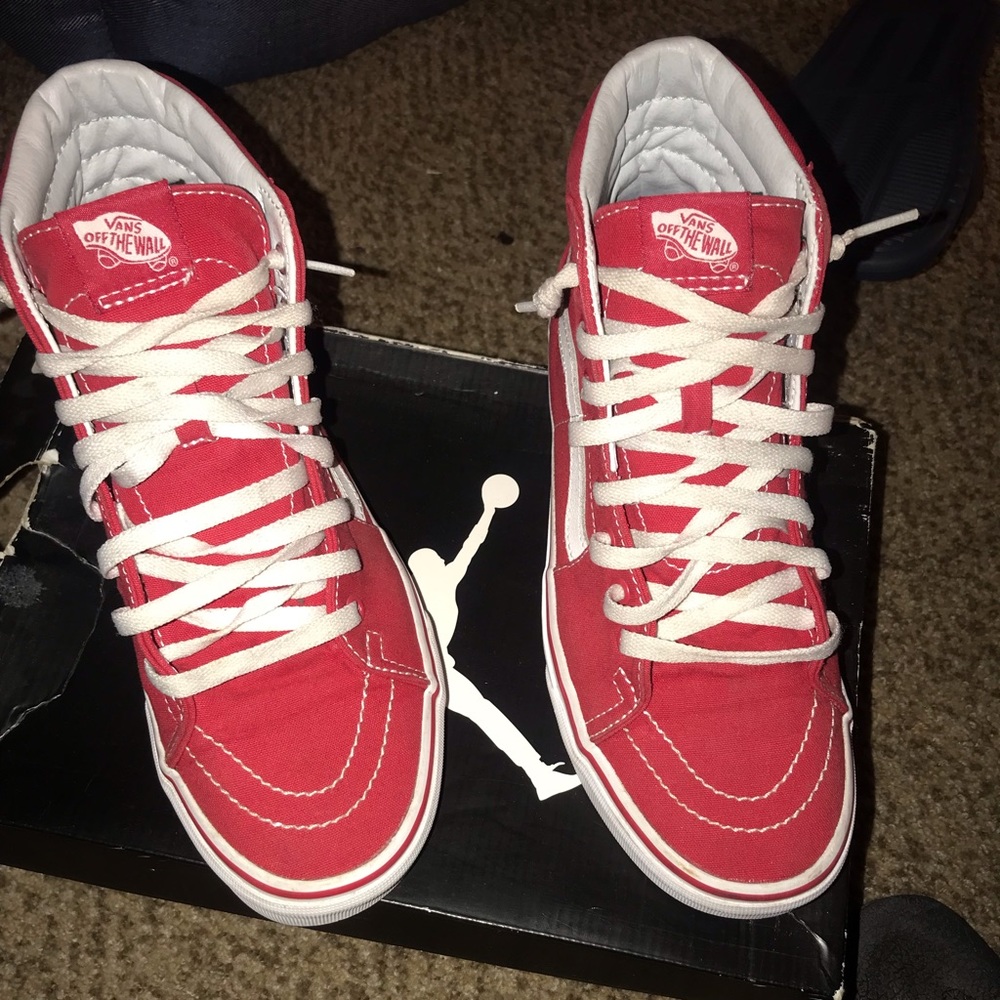 Vans - Picture 3 of 4